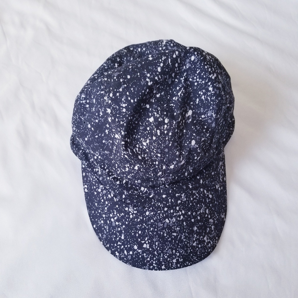 ✔SOLD ✔LULULEMON HAT OS
